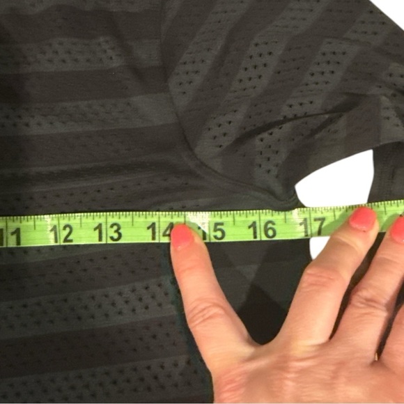 EUC - Lululemon Breeze By Long Sleeve - Striped Top - 6 - Picture 5 of 6